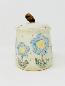 Ceramic jar with lid